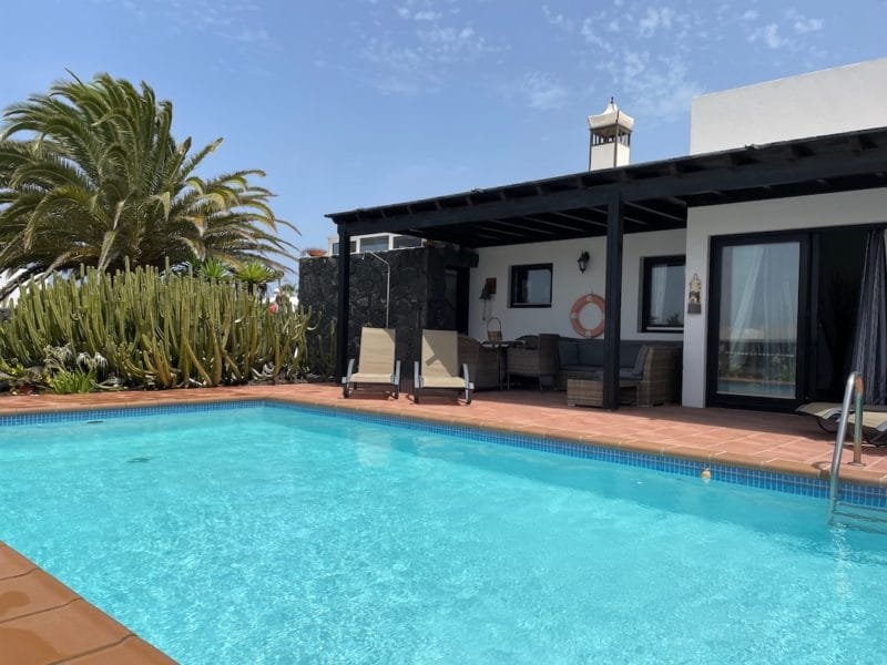 Villa Burgao - Playa Blanca - Outside Swimming Pool